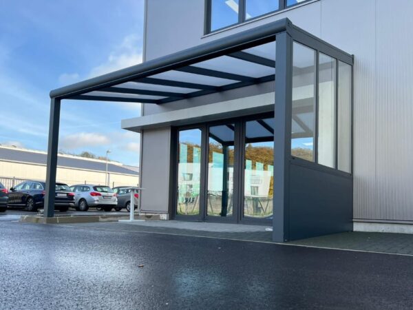 Terrassenüberdachung mit Polyopaldach | Pultdach