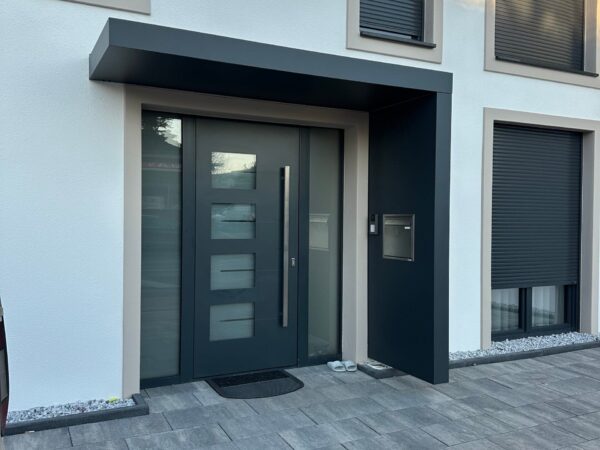 Vordach / Eingangsdach